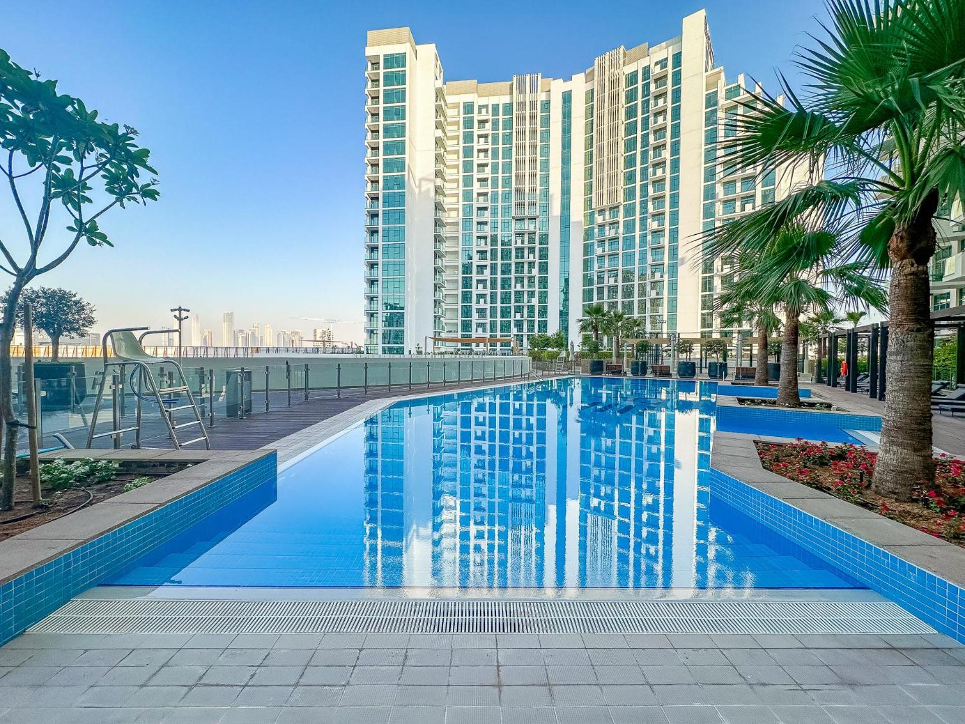 Cozy & Convenient 1Br Haven In Al Jaddaf Leilighet Dubai Eksteriør bilde